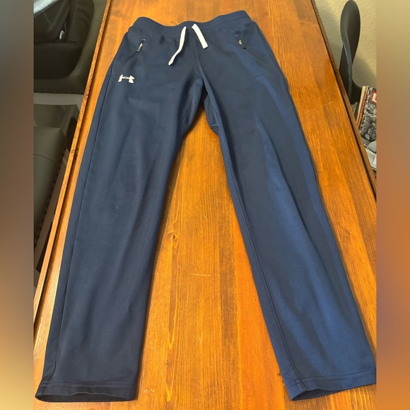 Under Armour Boys Cold-gear Fitted Joggers YXL Draw String Zipped Front Pockets - Picture 1 of 9